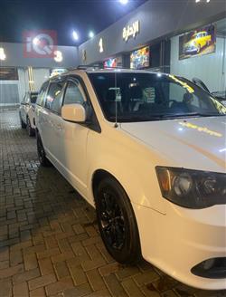 دودج جراند كارافان